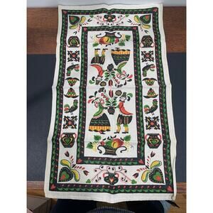 Vintage 50s 60s  Kitchen Tea Towel with Pennslyvania Dutch Designs Exc